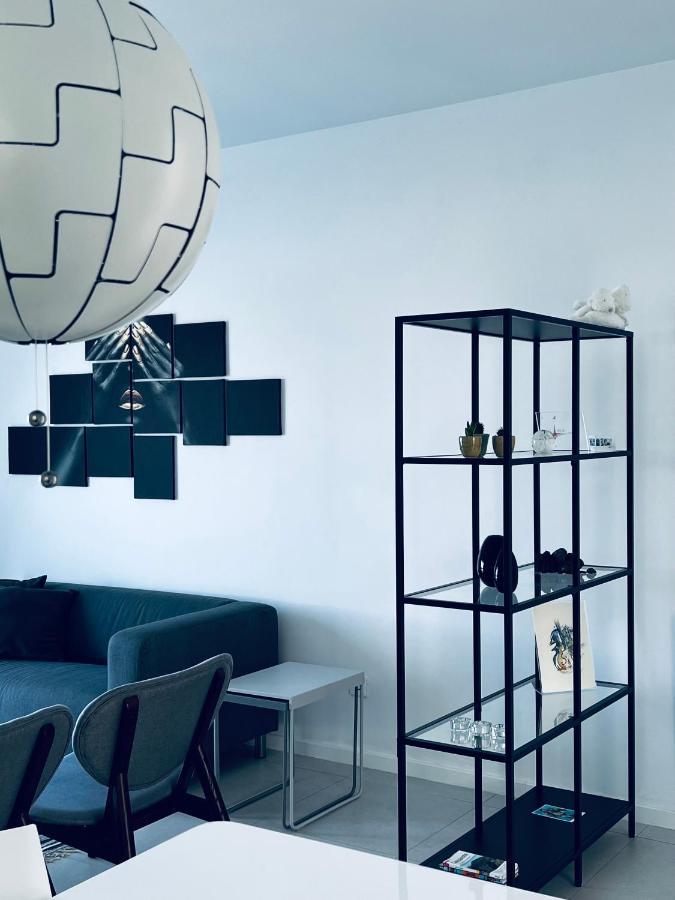 Trendy Casa Linea Villa ปลายาบลังกา ภายนอก รูปภาพ